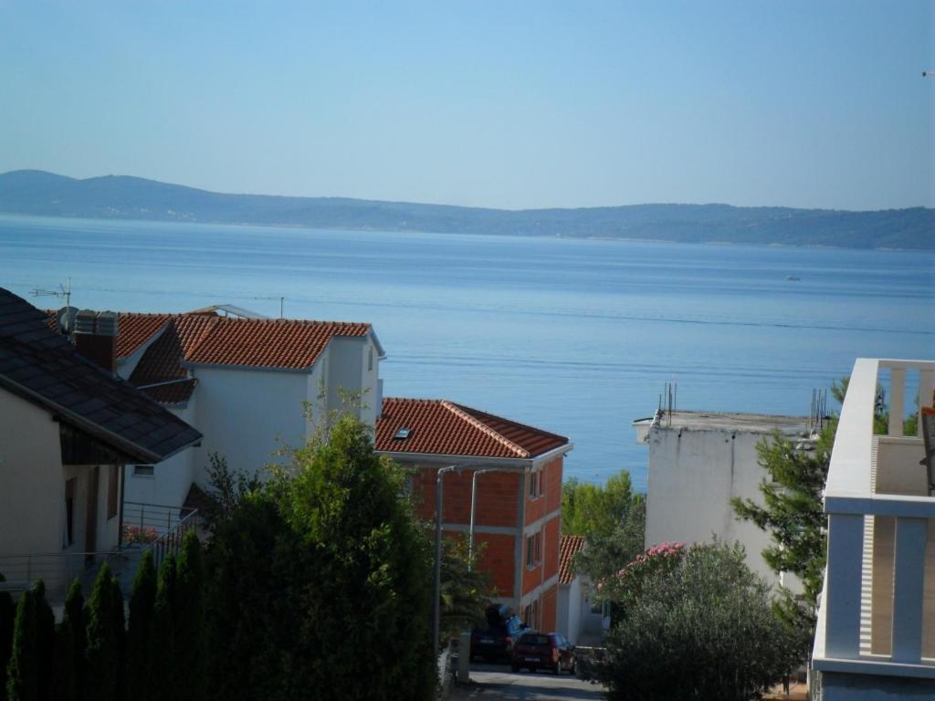 Apartment In Okrug Gornji With Seaview, Balcony, Air Condition, Wifi Trogir Exteriör bild